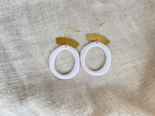 Load image into Gallery viewer, Gold Circle- White
