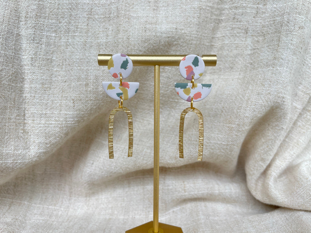 Summer Confetti with Gold Arch